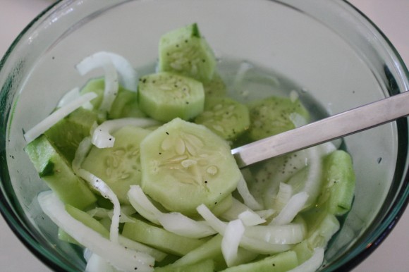 cucumber vinegar salad